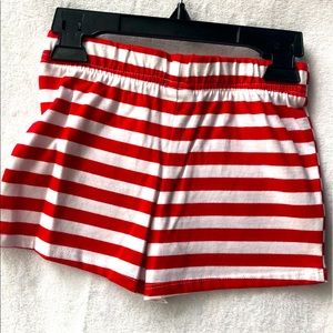 Red and white stripes medium kid shorts